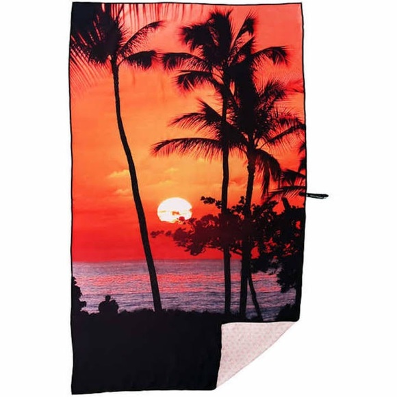 Whitley willows Microfiber Towel - Beach Sunset Reversable - Picture 1 of 6